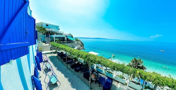 beach hotel plaza