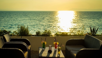 beach hotel plaza