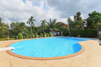 Palmsuay Resort,In Khao Saming,3 star