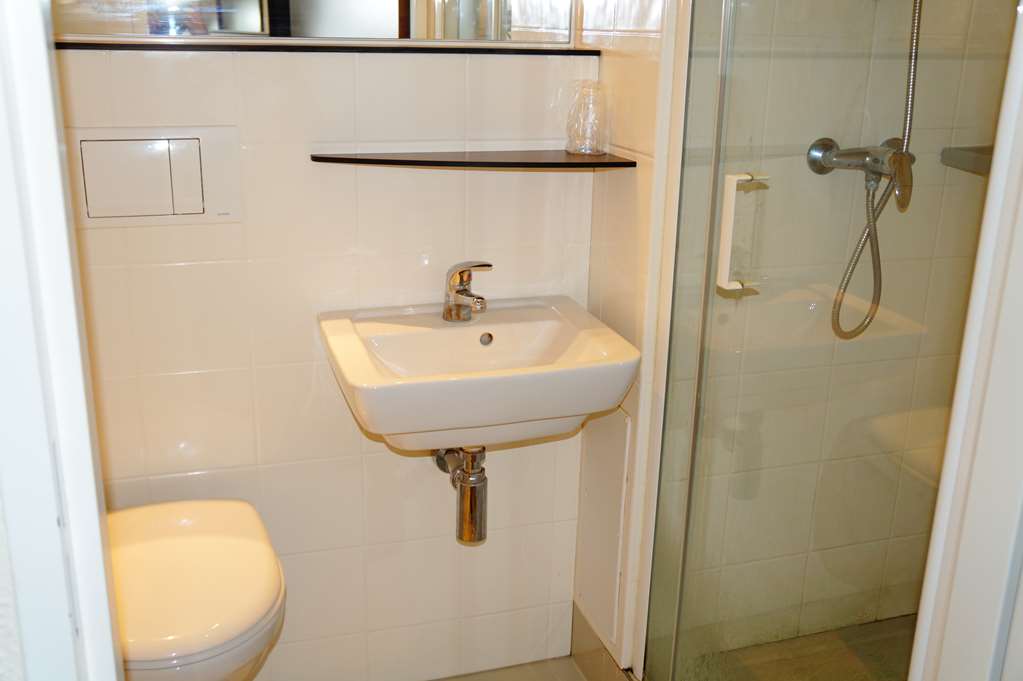 premiere classe sens nord saint clement