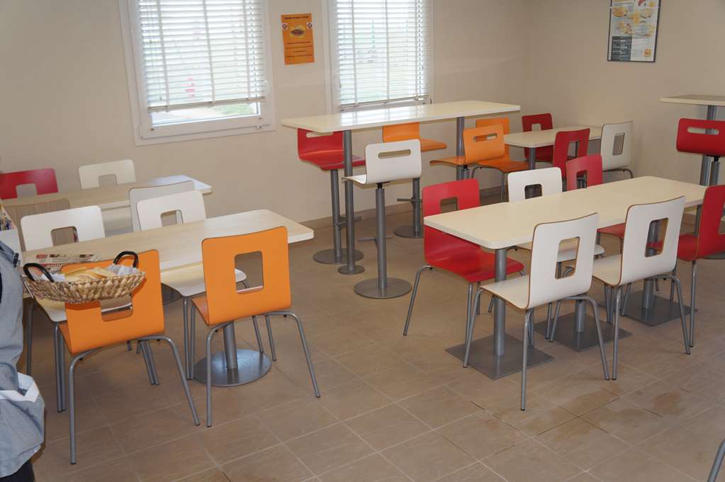 premiere classe sens nord saint clement