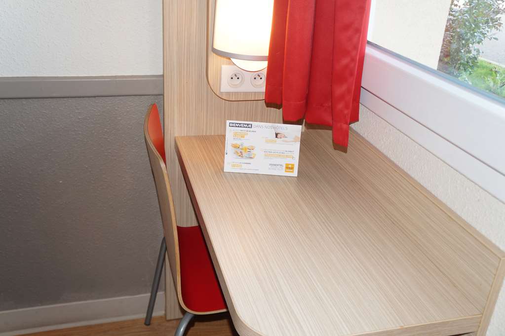 premiere classe sens nord saint clement