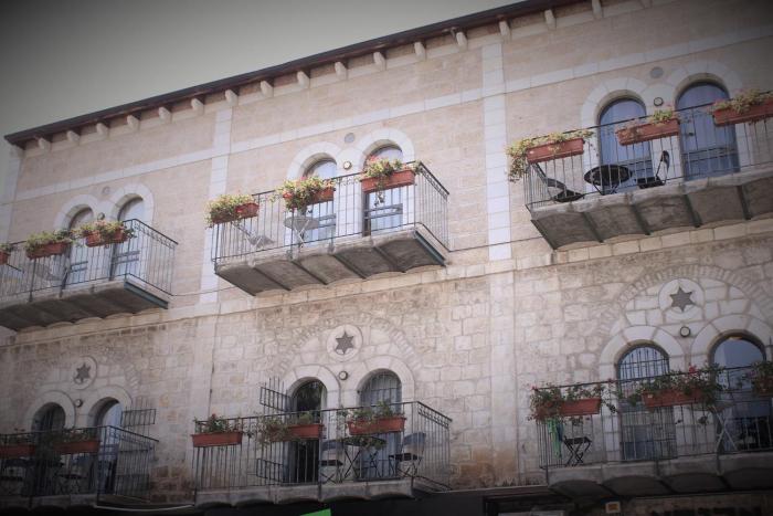 the market courtyard jerusalem suites
