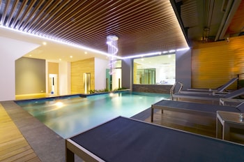 the scenery city hotel