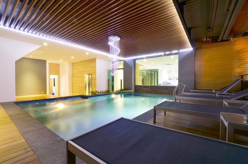 the scenery city hotel