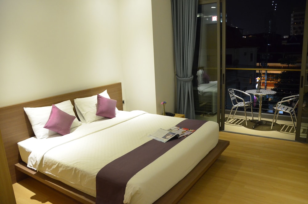 the scenery city hotel