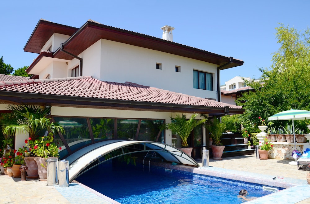 dallas residence