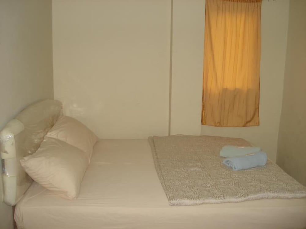 kameleon travellers lodge