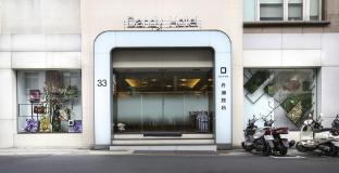 dandy hotel daan park branch