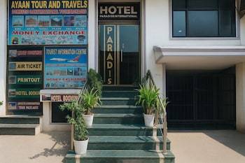 airport hotel paradise international