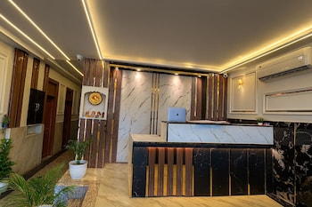 airport hotel paradise international