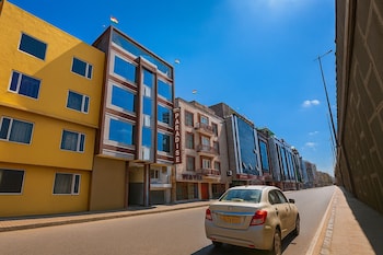 airport hotel paradise international