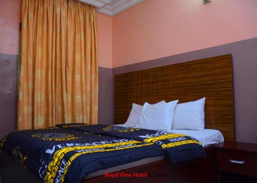 royalview hotel and suites