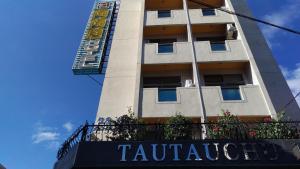 tau tau chu hotel