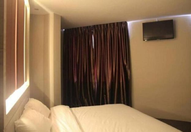 merge summit by secoms