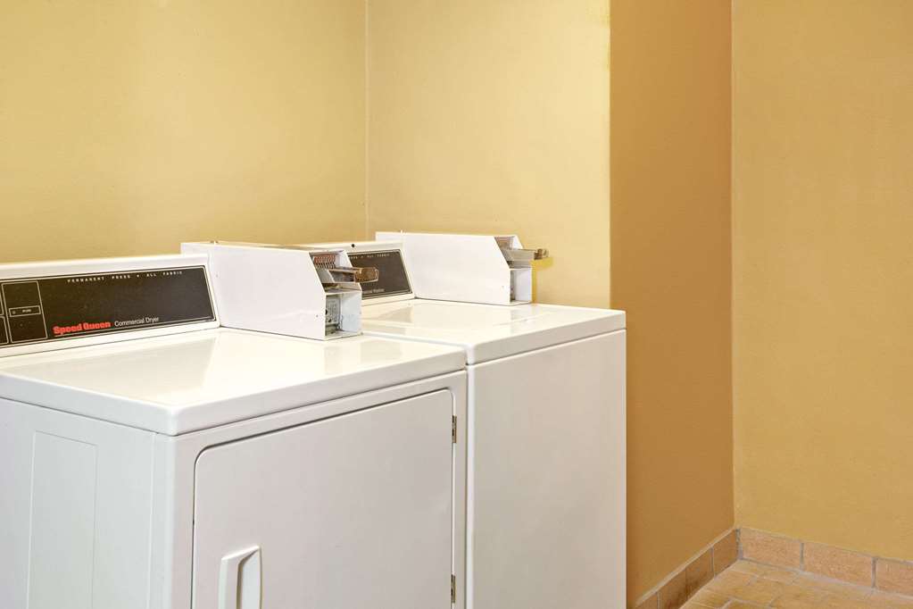 quality inn and suites orlando east ucf area