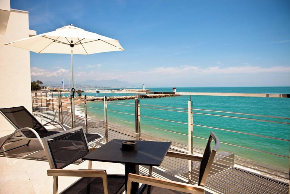 hotel villa azur
