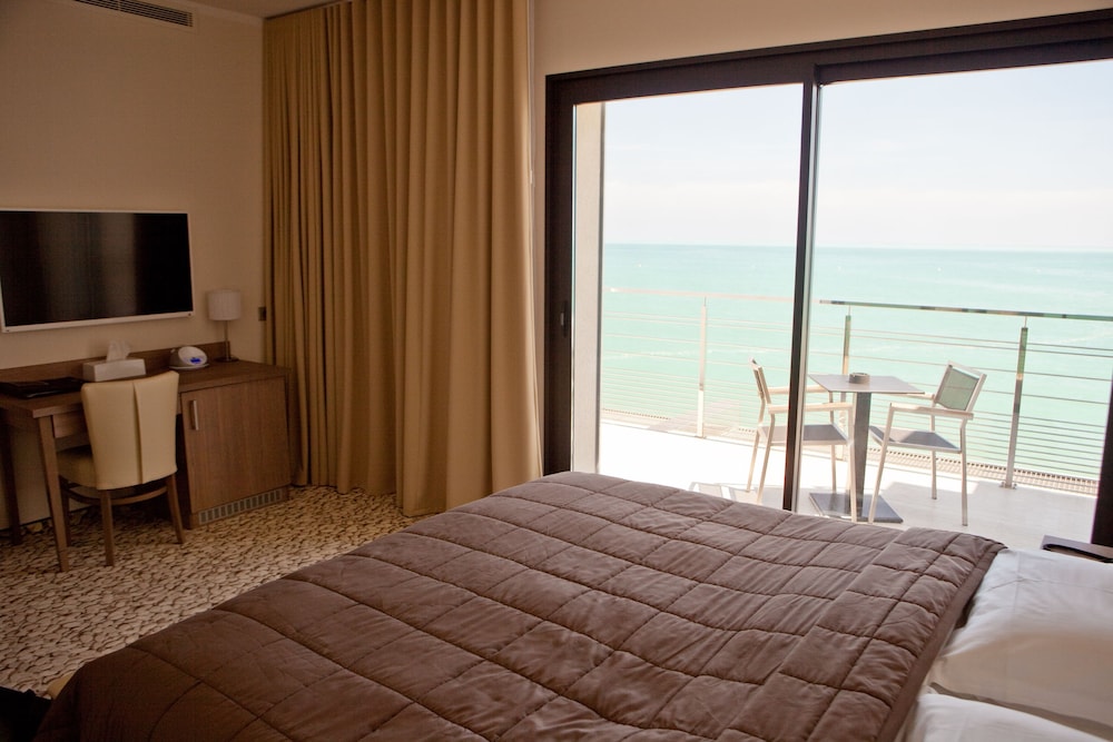 hotel villa azur
