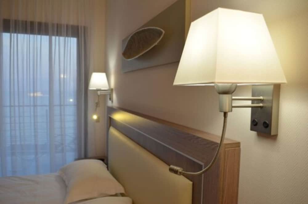 hotel villa azur