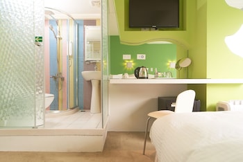 forever inn