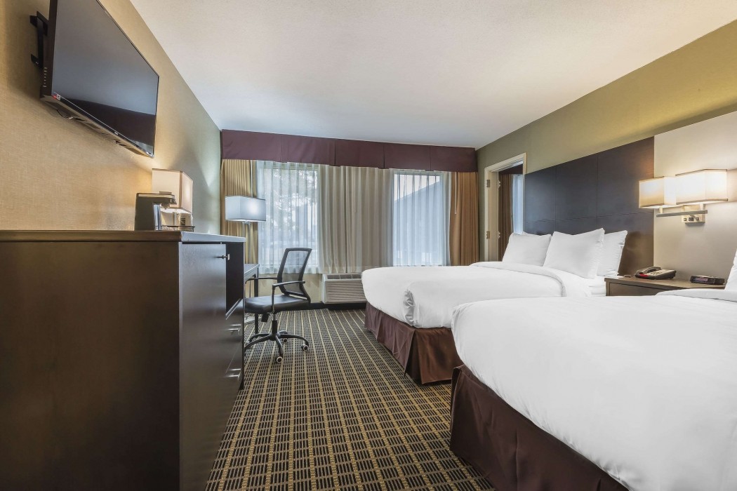 Quality Inn & Suites Downtown,Essex>>Amherstburg,3 star