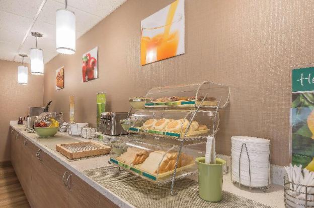 quality inn and suites downtown