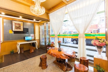 Day Chen Hotel,Yilan>>New Taipei City,3 star