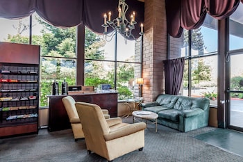 Days Inn & Suites By Wyndham Sunnyvale,Mountain View>>Concord,3 star