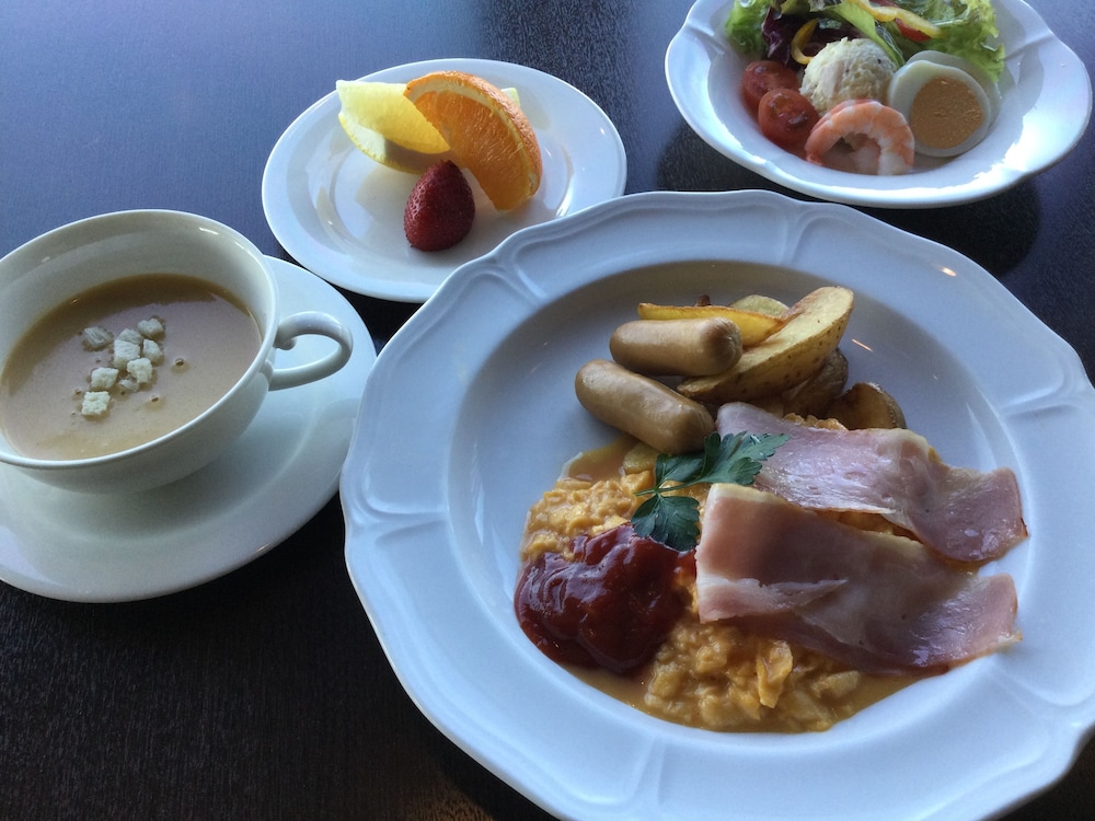 okazaki new grand hotel