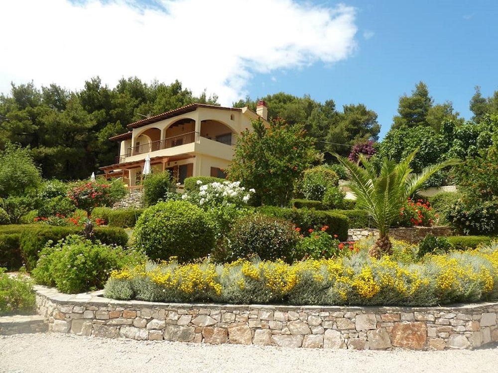 alonissos