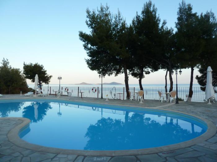 milia bay hotel apartments