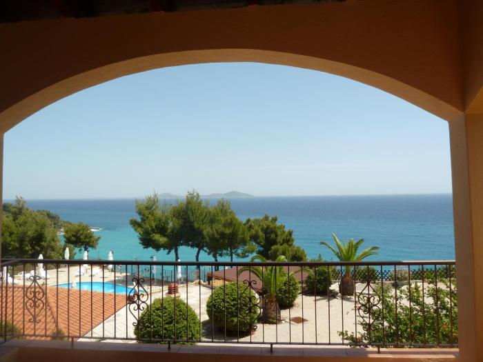 milia bay hotel apartments