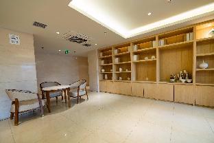 ji hotel urumqi youhao