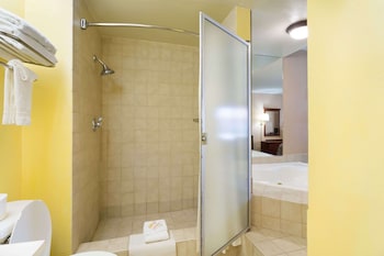 Days Inn By Wyndham Fontana / Rialto,Colton>>Bloomington,2 star