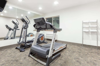 Days Inn By Wyndham Missoula Airport,Missoula>>Bozeman,2 star