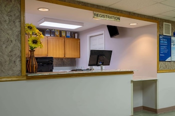 Days Inn By Wyndham Mountain Home,Arkansas>>Mountain Home,2 star