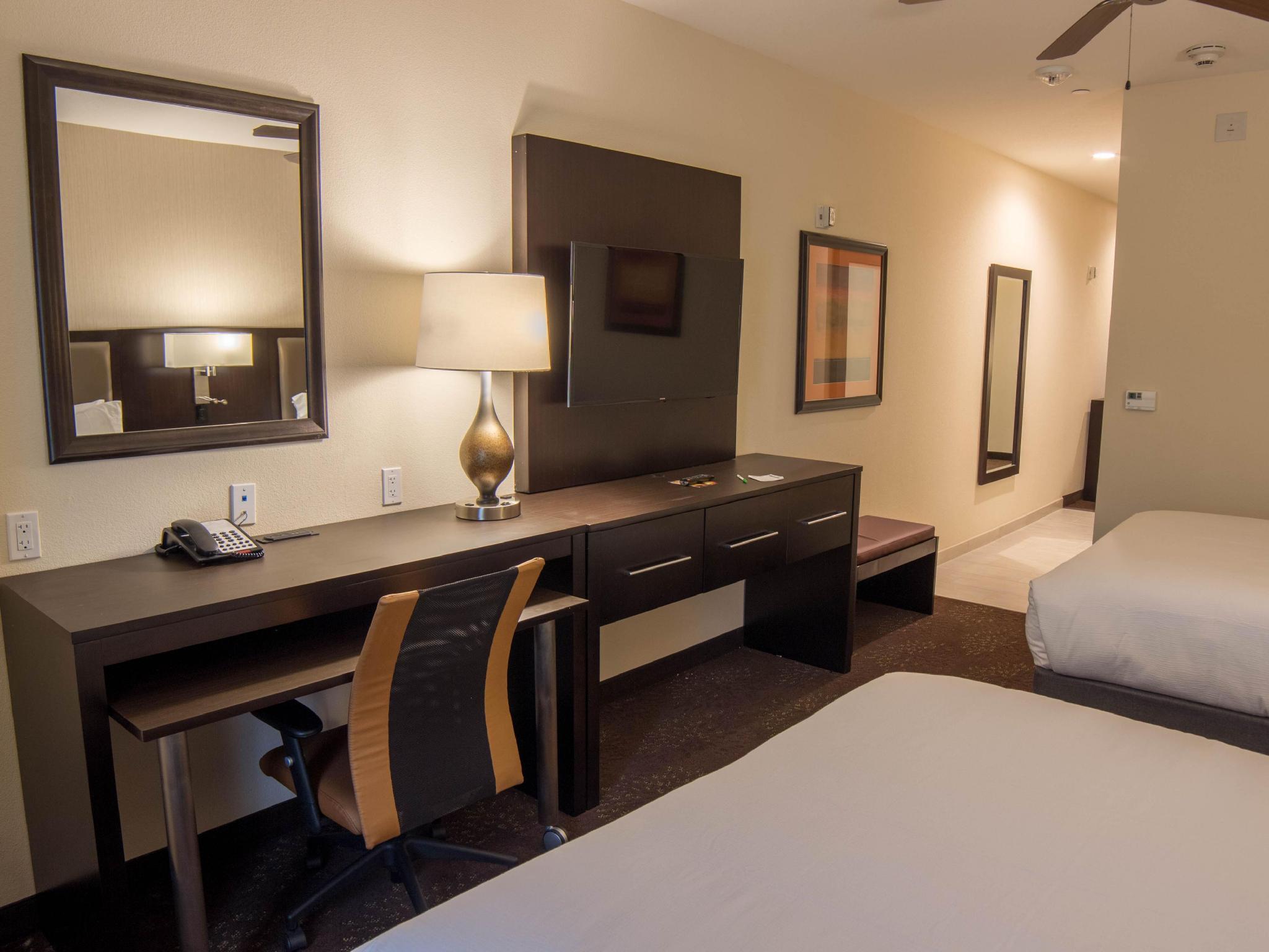 holiday inn trophy club by ihg