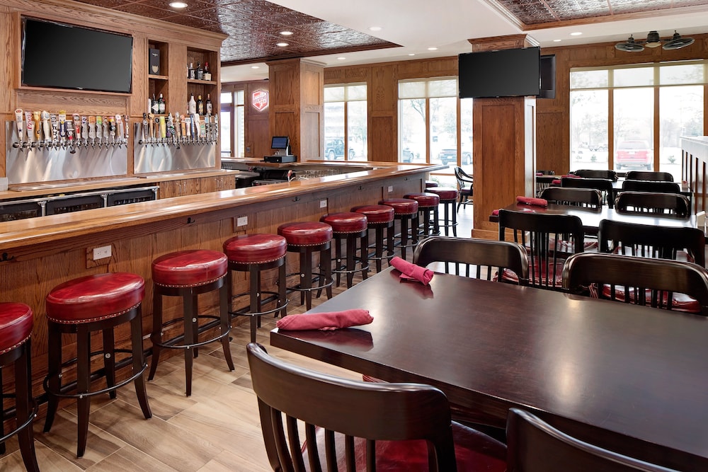 holiday inn trophy club by ihg