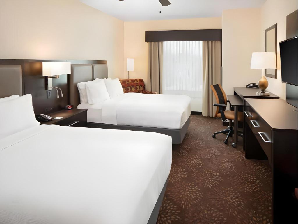 holiday inn trophy club by ihg