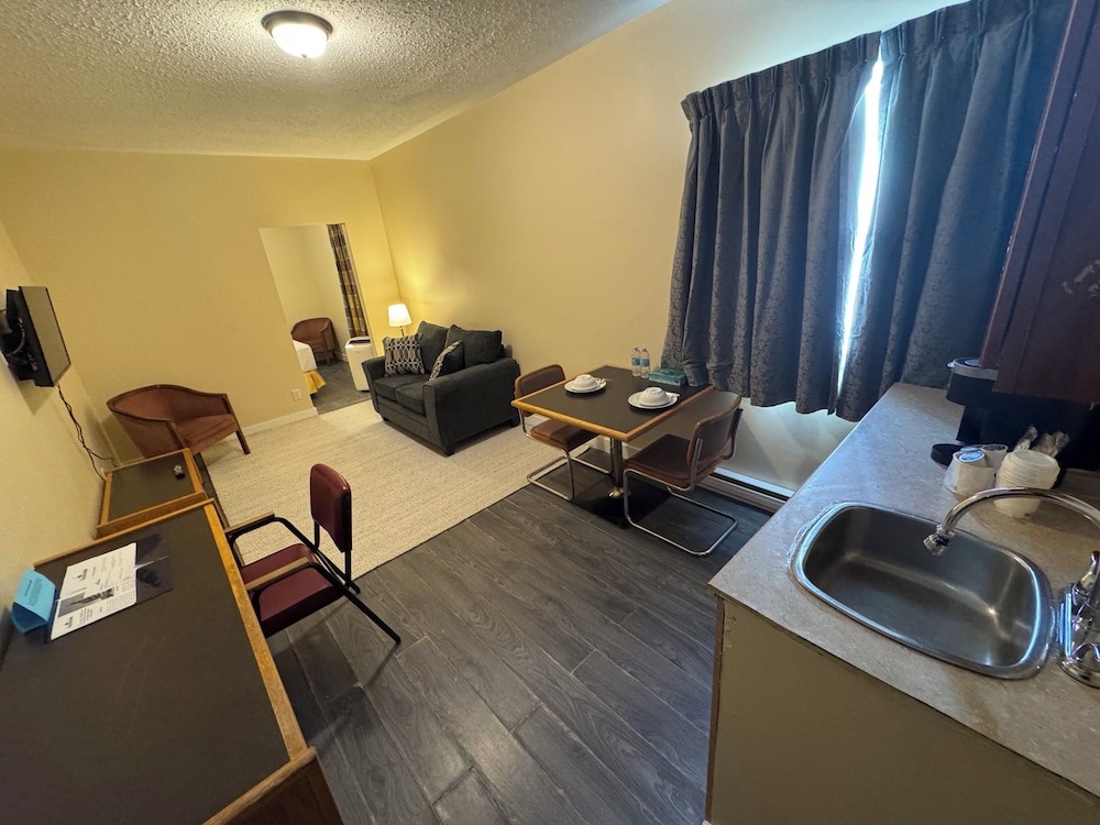 kenricia hotel