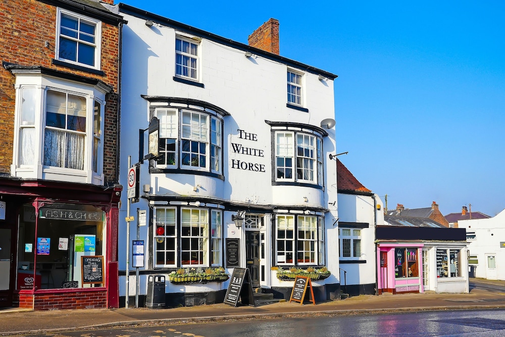 oyo the white horse ripon north yorkshire