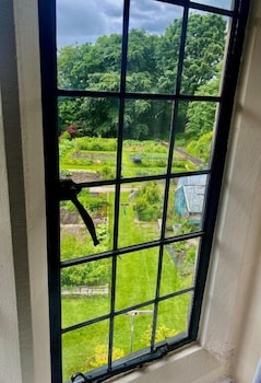 the mirfield monastery