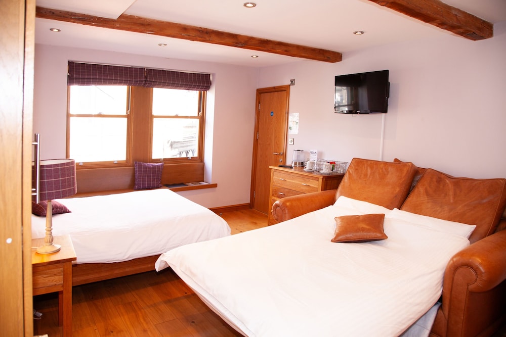 the rooms at the nook