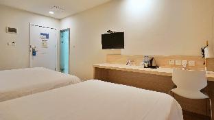 hanting hotel xian wulukou metro station