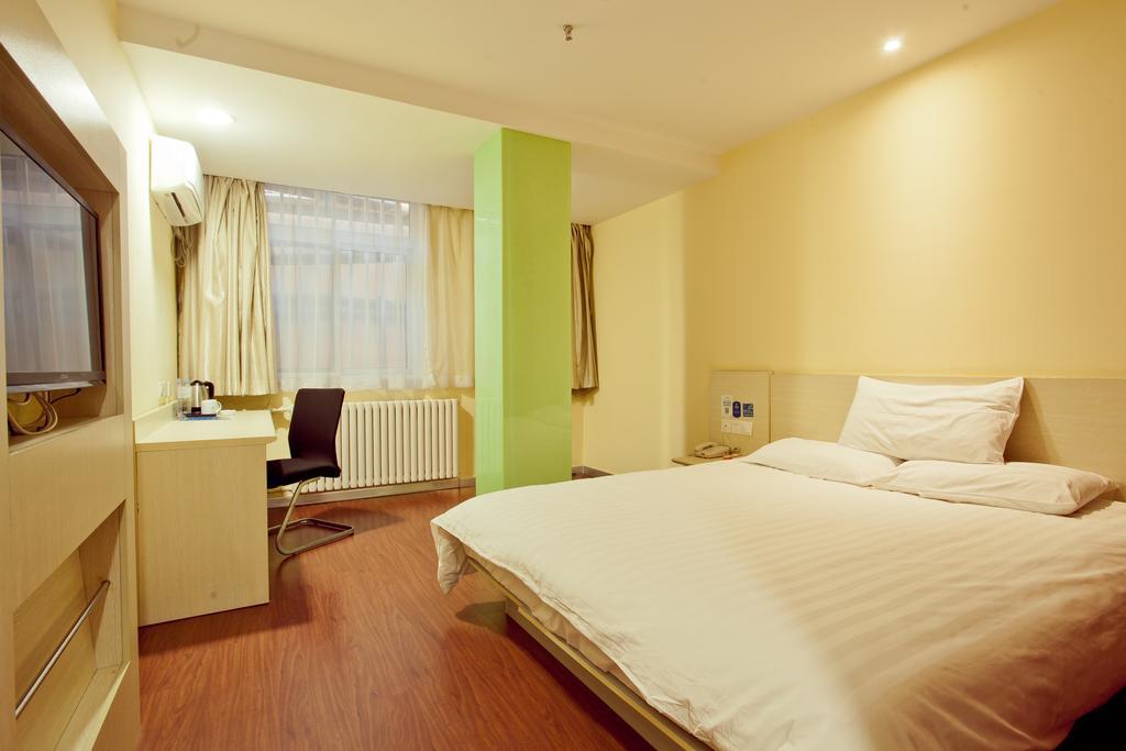 Hanting Hotel Xi'an Datang Furong Garden,,2 star