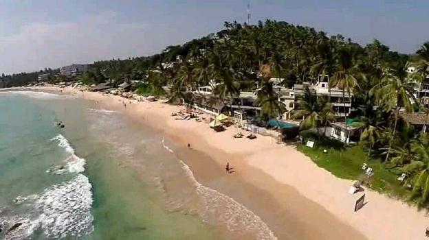 sunset beach mirissa