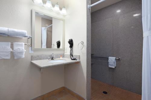 days inn by wyndham santa maria