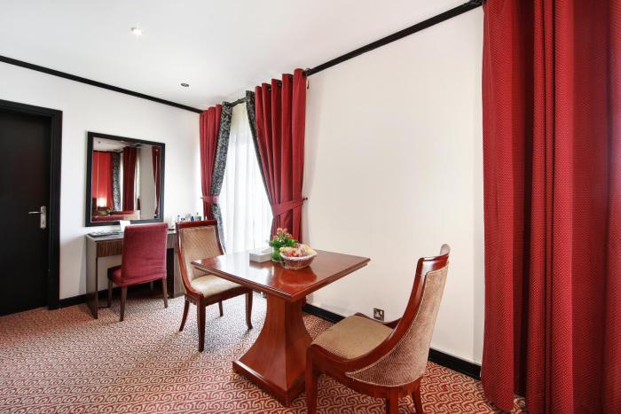 manhattan avenue hotel