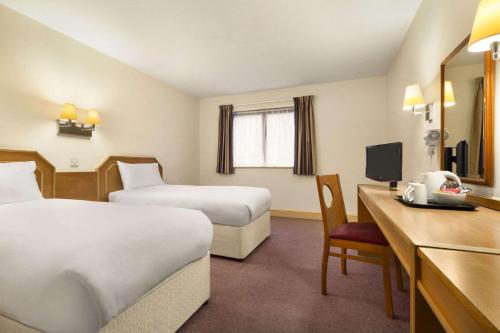 days inn by wyndham sevenoaks clacket lane