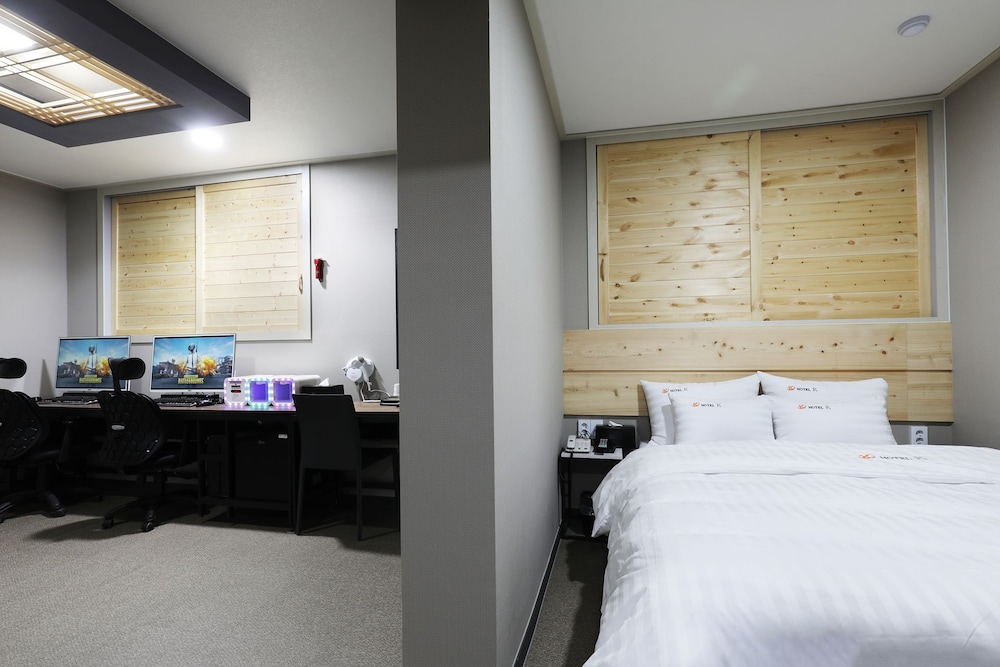 hotel k